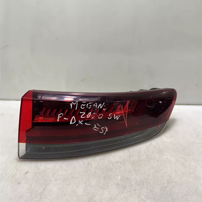 Fanale posteriore parte esterno destro