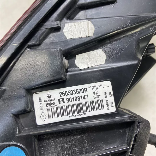 Fanale posteriore parte esterno destro