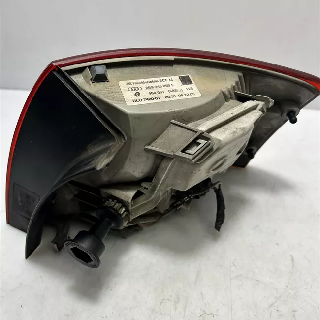 Fanale posteriore parte esterno sinistro