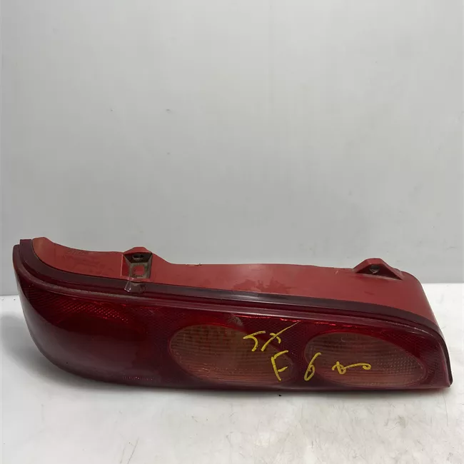 Fanale posteriore sinistro