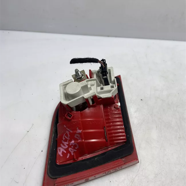 Fanale posteriore parte interno destro