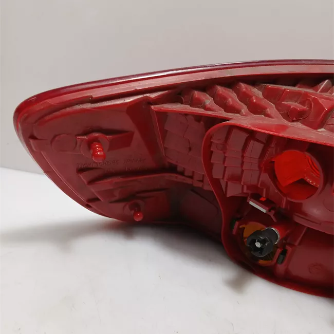 Fanale posteriore parte esterno destro