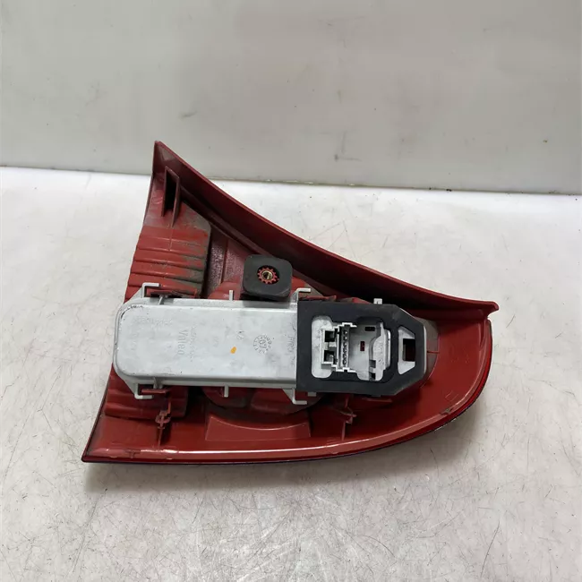 Fanale posteriore sinistro