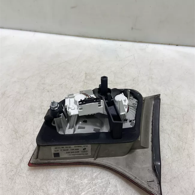 Fanale posteriore parte interno sinistro