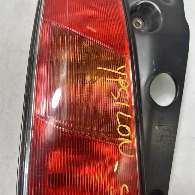 Fanale posteriore sinistro