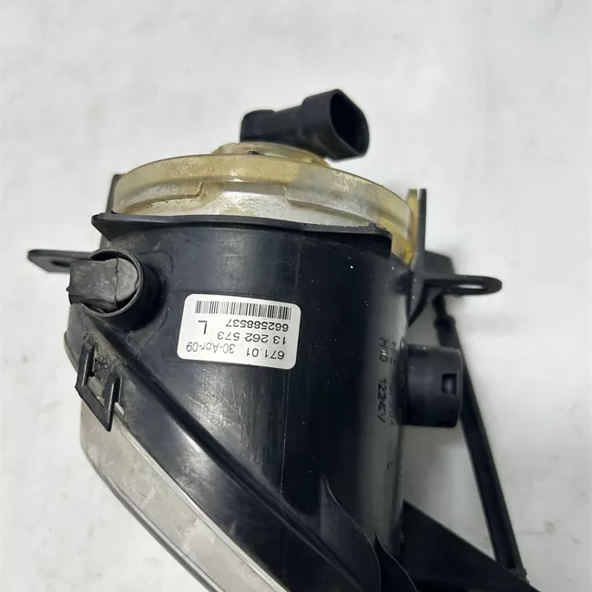 Proiettore fendinebbia sinistro