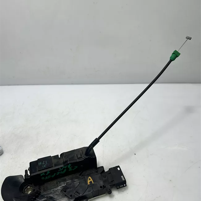 Serratura porta anteriore sinistra