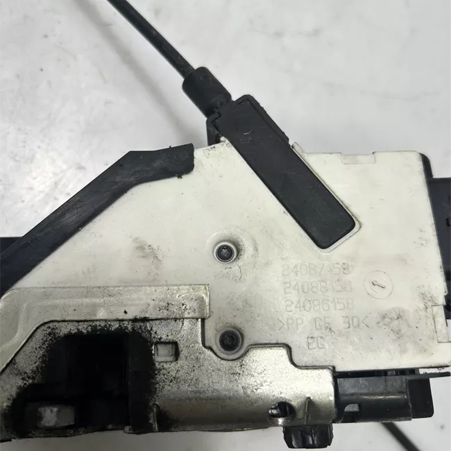 Serratura porta anteriore sinistra