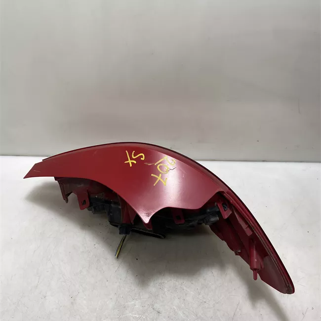 Fanale posteriore sinistro