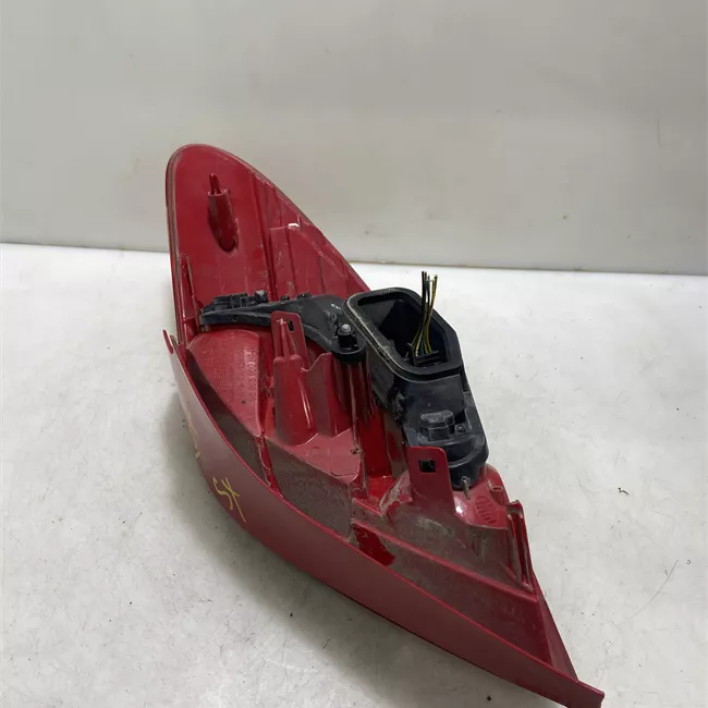 Fanale posteriore sinistro