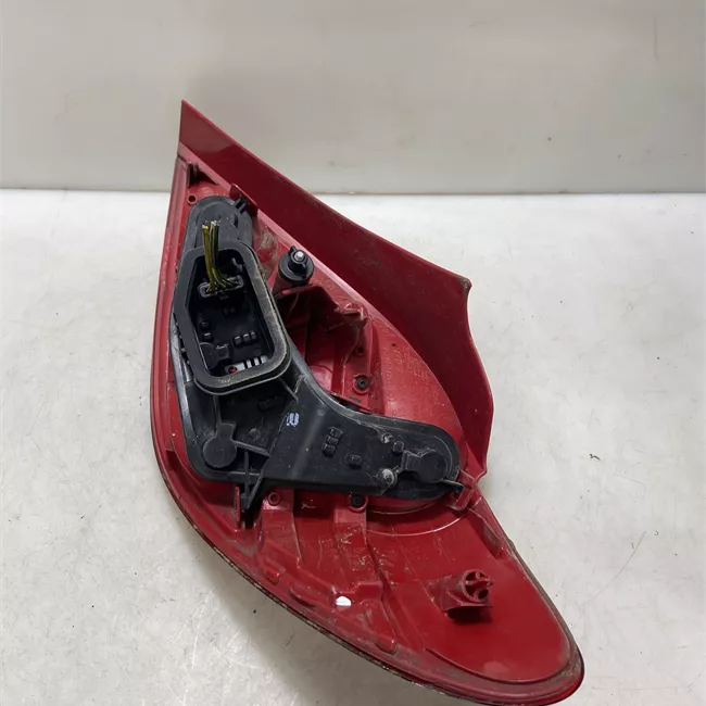 Fanale posteriore sinistro