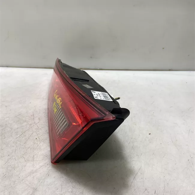 Fanale posteriore parte interno destro