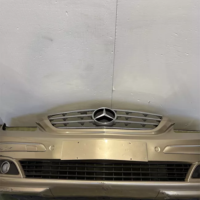 Paraurti anteriore con sensore parcheggio Primer