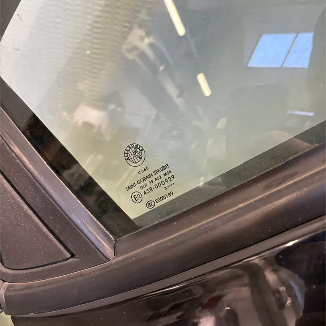 Porta posteriore destra