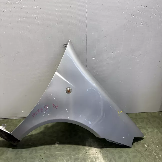 Parafango anteriore destro