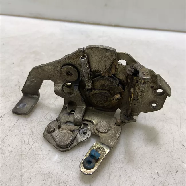 Serratura porta anteriore sinistra