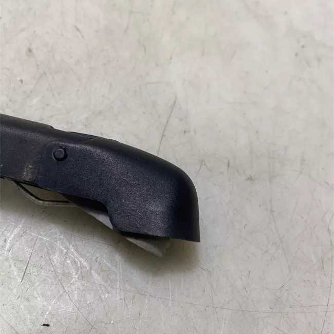 Braccio con spazzola tergilunotto