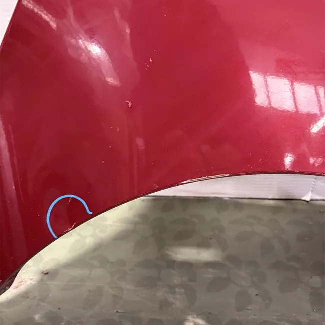 Parafango anteriore destro