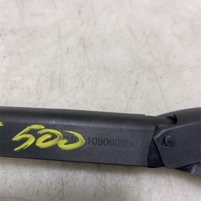 Braccio con spazzola tergilunotto