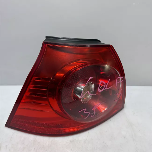 Fanale posteriore parte esterno sinistro