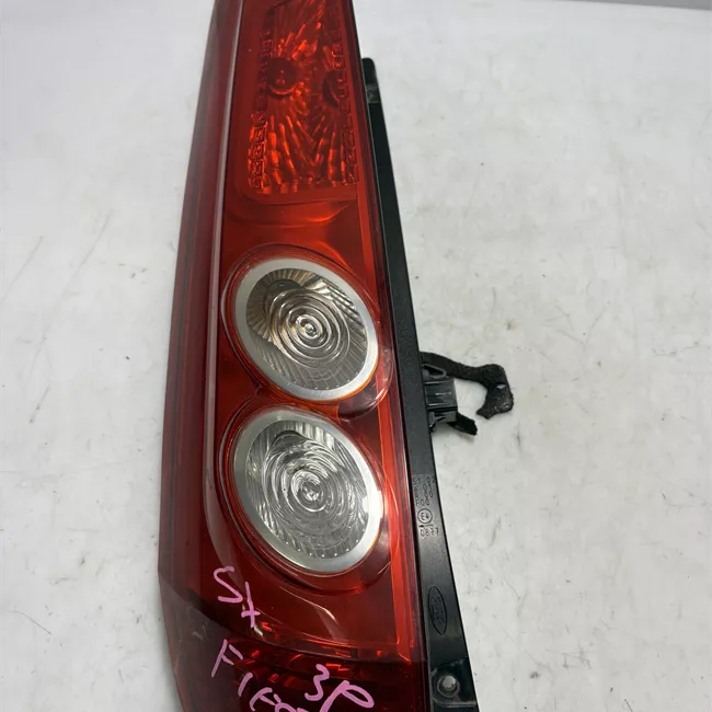 Fanale posteriore sinistro