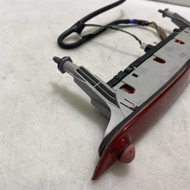 Fanale stop supplementare