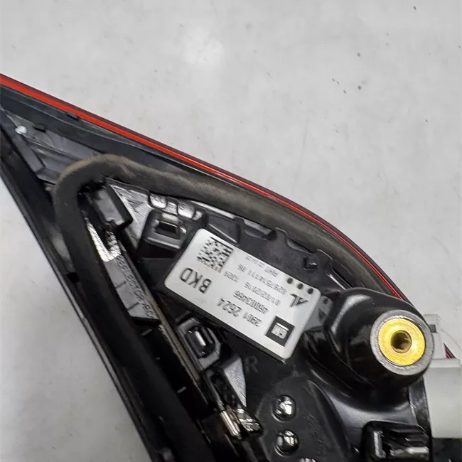 Fanale posteriore parte interno destro