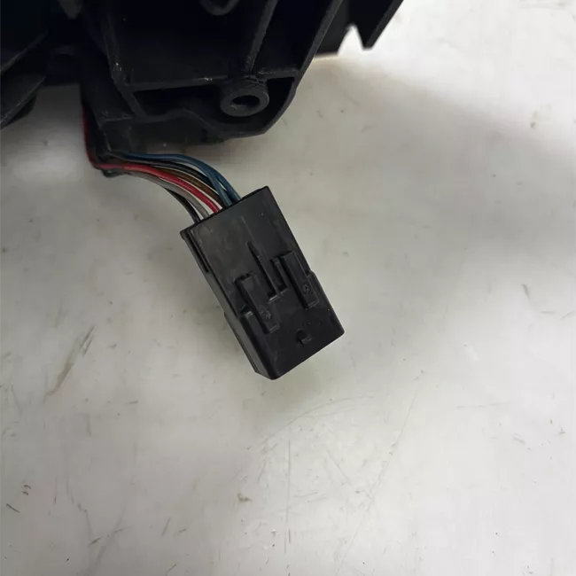 Retrovisore esterno regolazione elettrica destro Retrovisori esterno 01 - 02