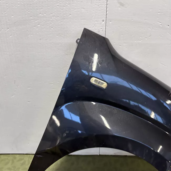 Parafango anteriore destro