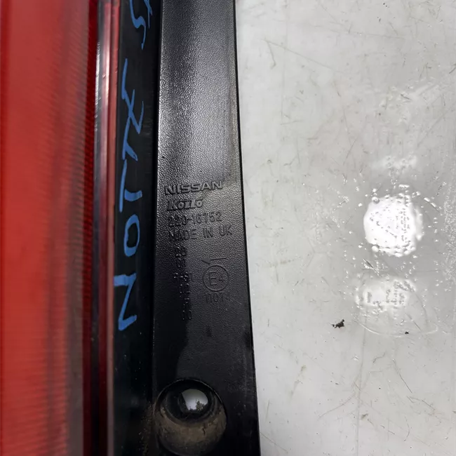 Fanale posteriore parte inferiore sinistro