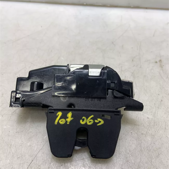 Serratura portello posteriore