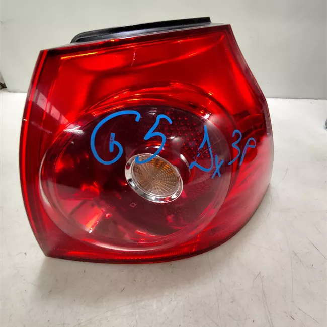 Fanale posteriore parte esterno destro