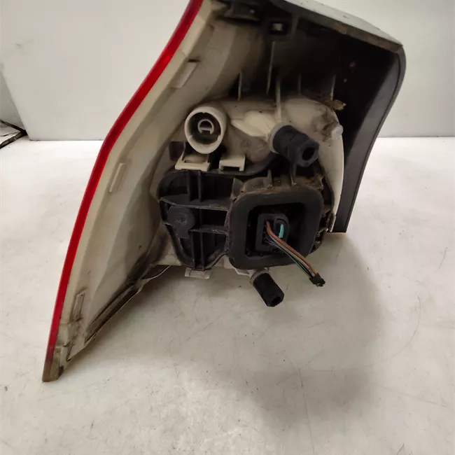 Fanale posteriore parte esterno destro