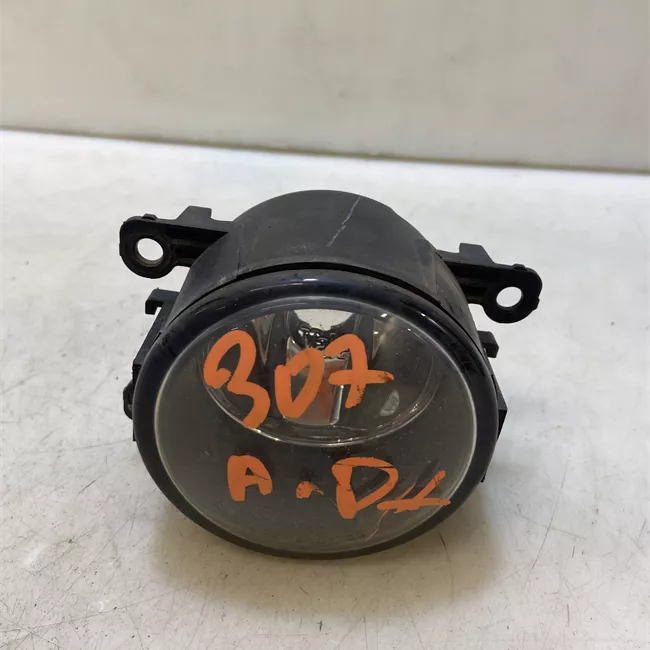 Proiettore fendinebbia destro