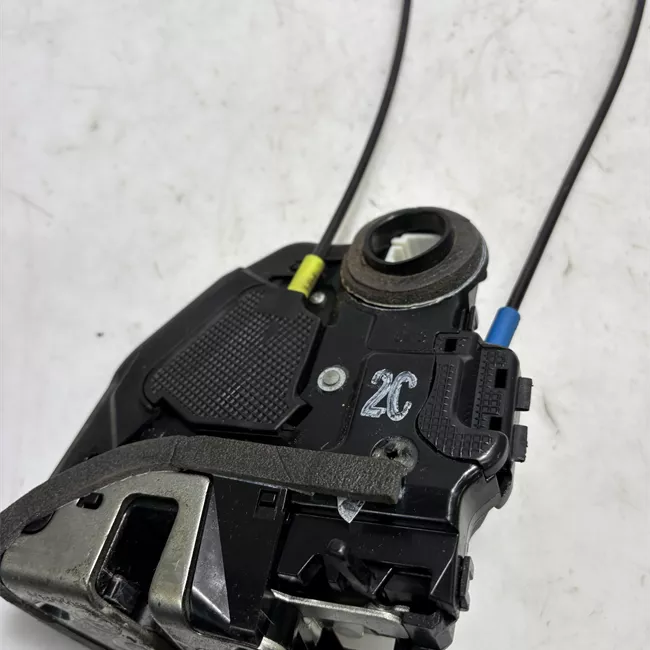 Serratura porta posteriore sinistra