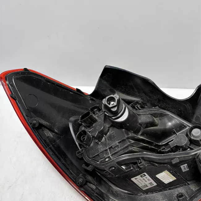 Fanale posteriore parte esterno destro