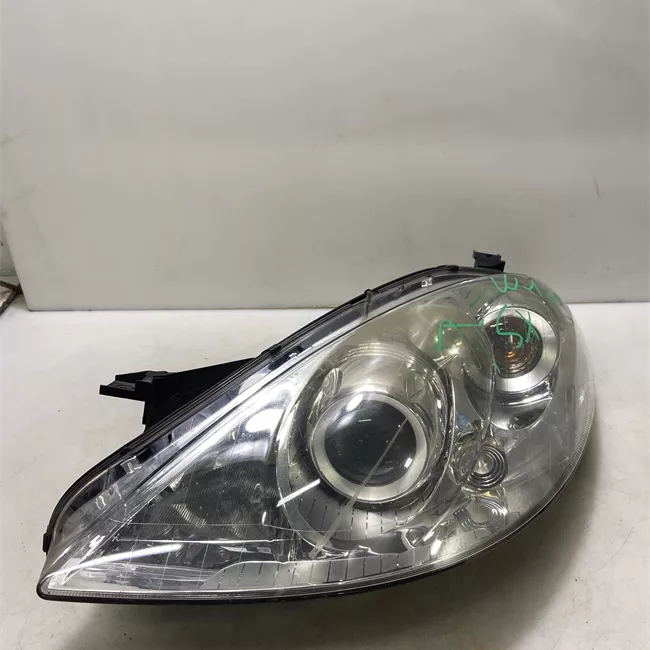 Proiettore sinistro Xeno