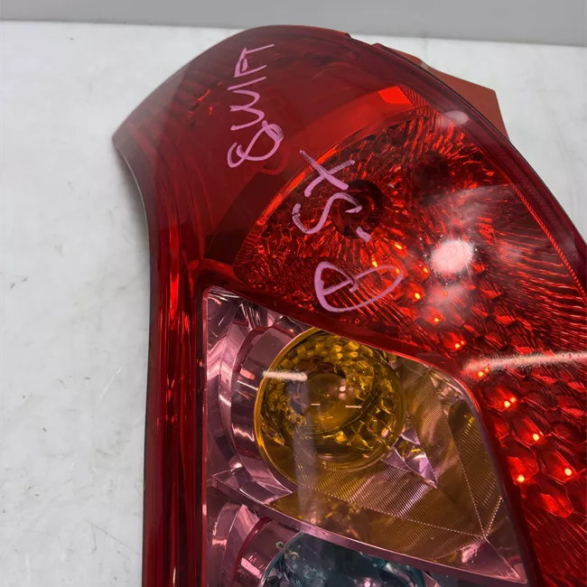 Fanale posteriore sinistro