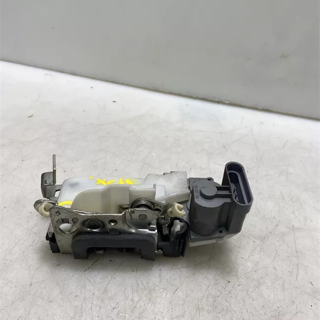 Serratura porta posteriore sinistra