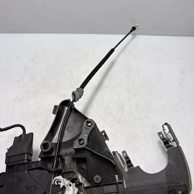 Serratura porta anteriore destra sistema bloccaggio senza chiave