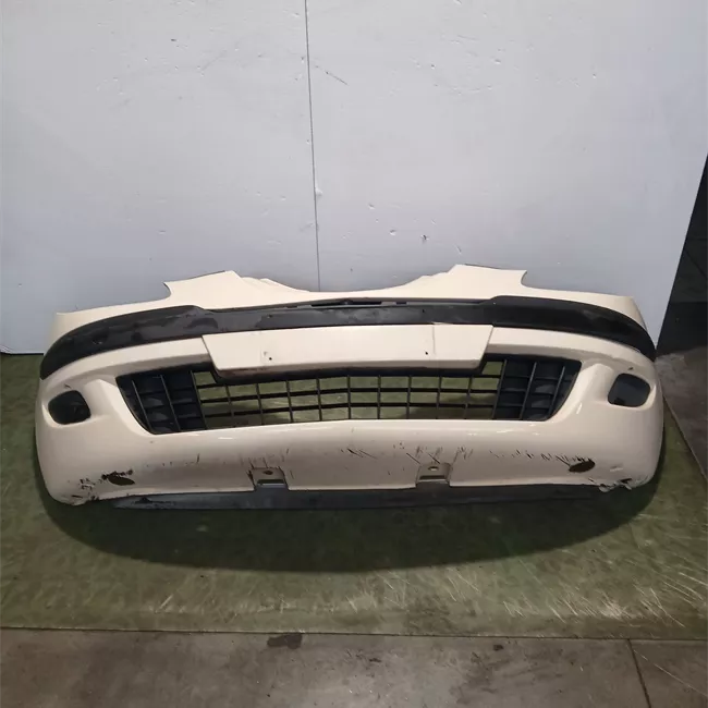 Paraurti anteriore