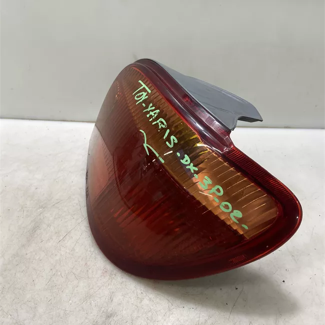 Fanale posteriore destro 08/99>12/02<