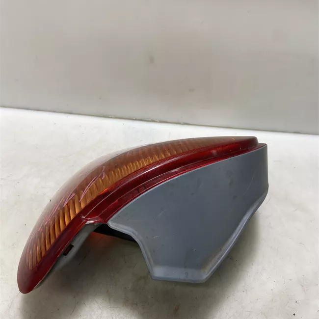 Fanale posteriore destro 08/99>12/02<