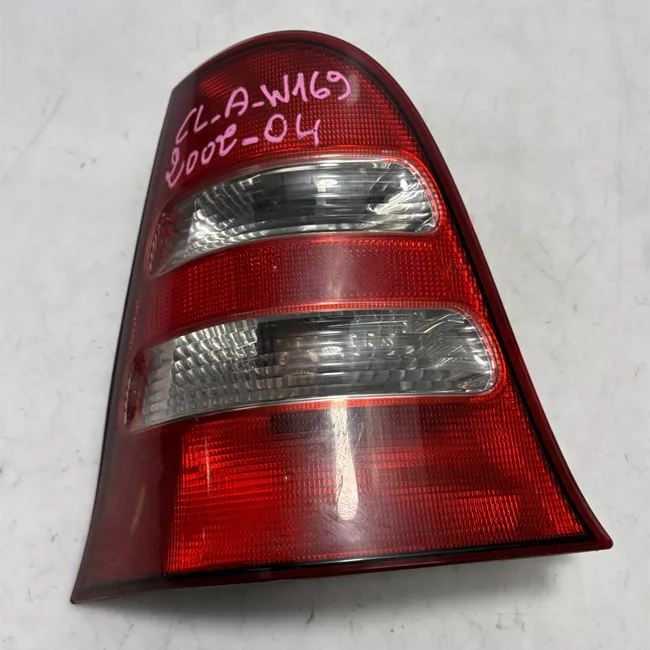 Fanale posteriore sinistro