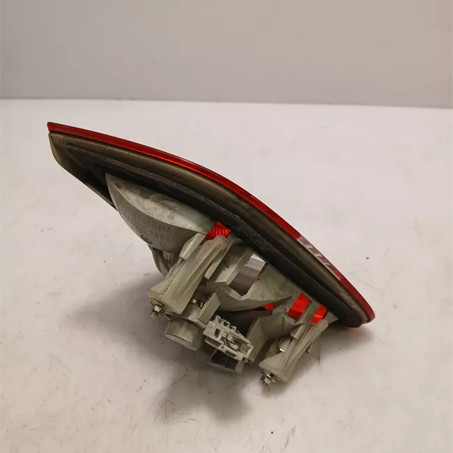 Fanale posteriore parte interno destro