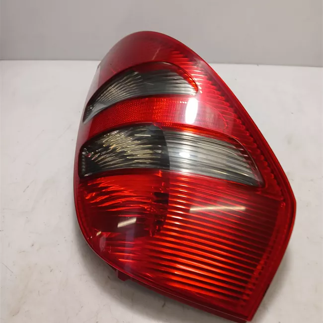 Fanale posteriore sinistro Avantgarde