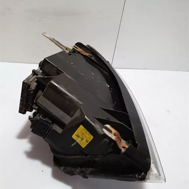 Proiettore destro Xeno