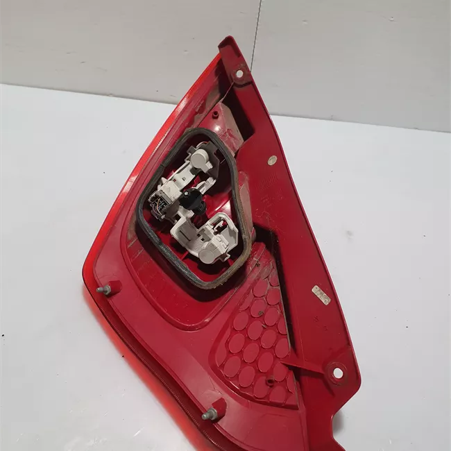 Fanale posteriore sinistro