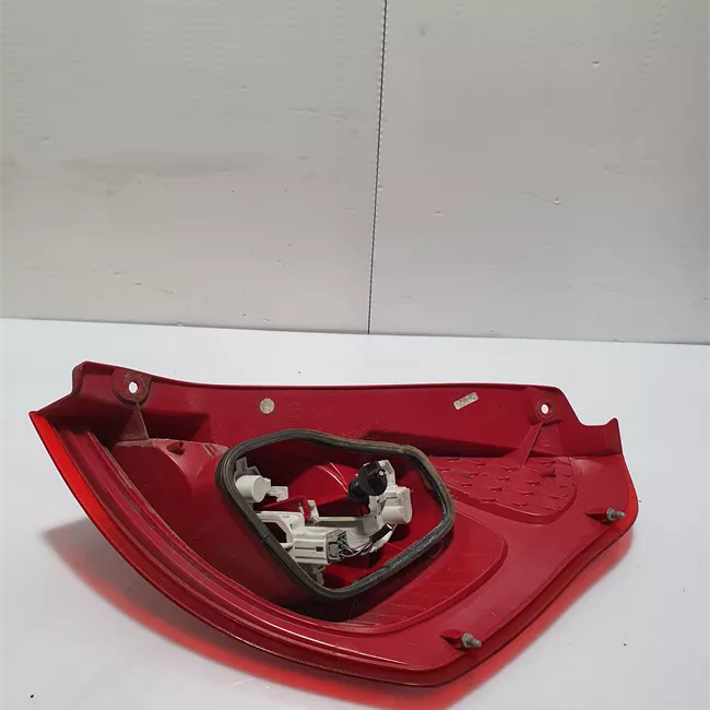 Fanale posteriore sinistro