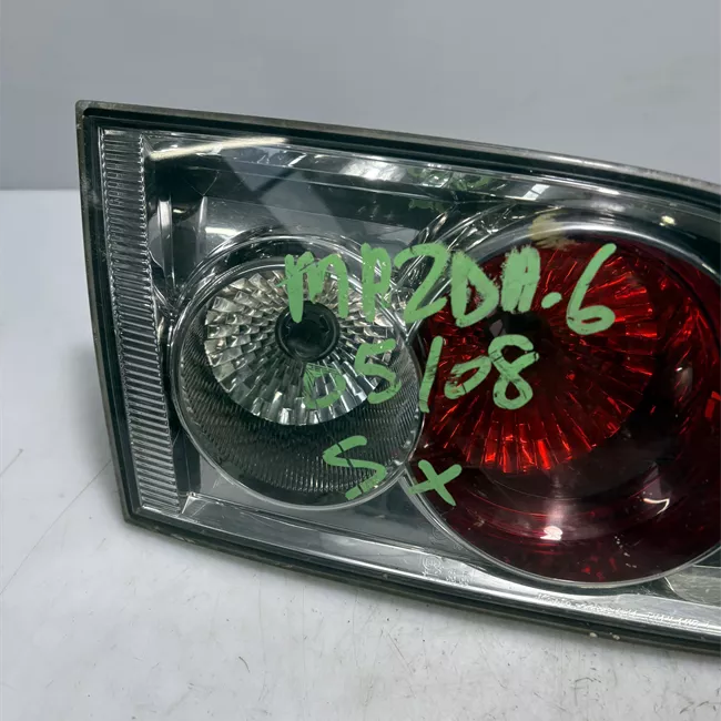 Fanale posteriore parte interno sinistro